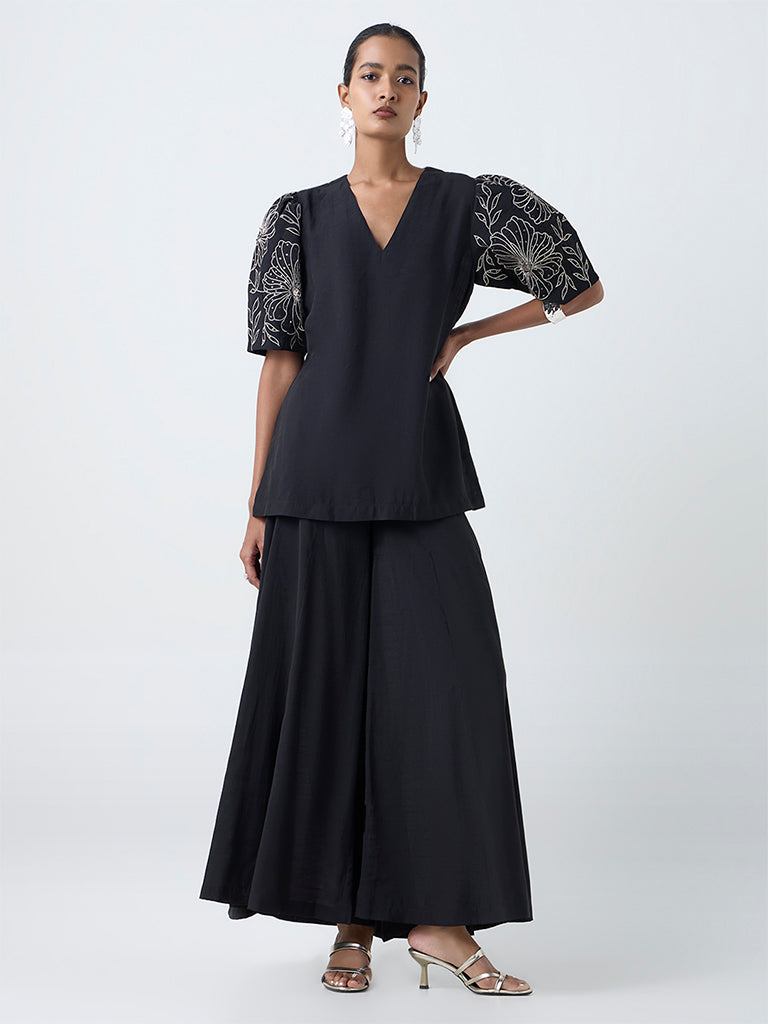 Vark Black Embroidered Ethnic Set