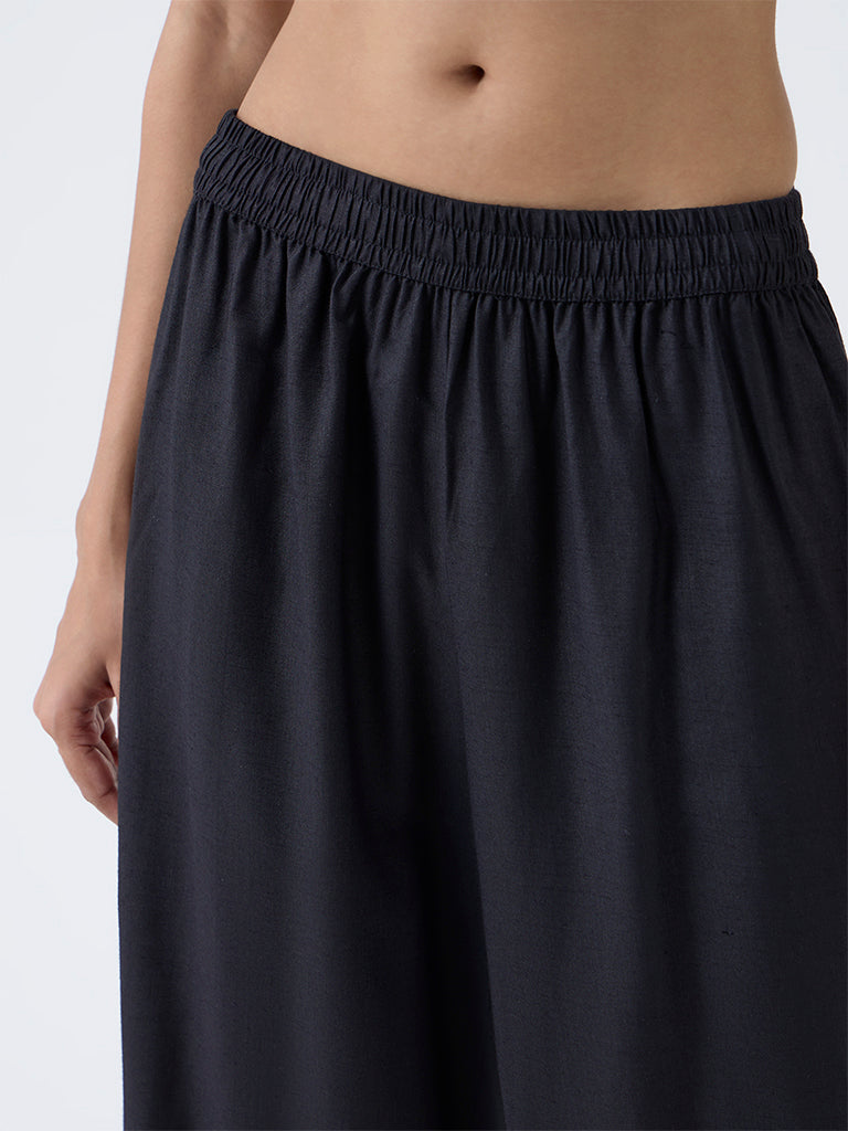 Zuba Black Solid Pants