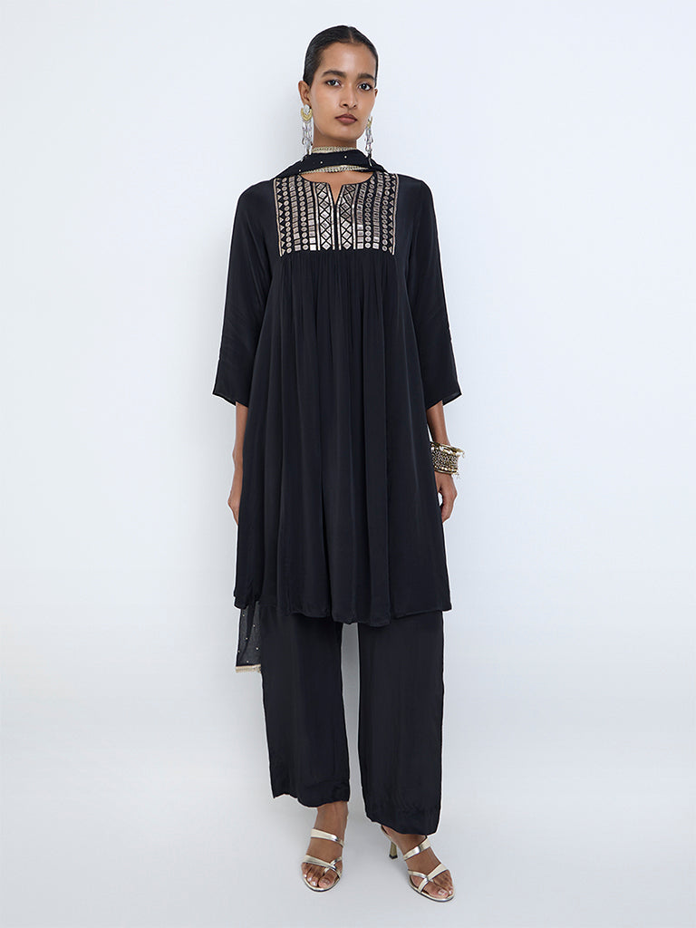 Vark Black Mirror-Detailed Fit-and-Flare Ethnic Set