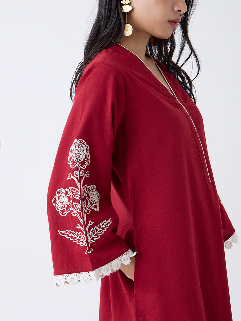 Utsa Red Floral Embroidered Cotton-Blend A-Line Kurta