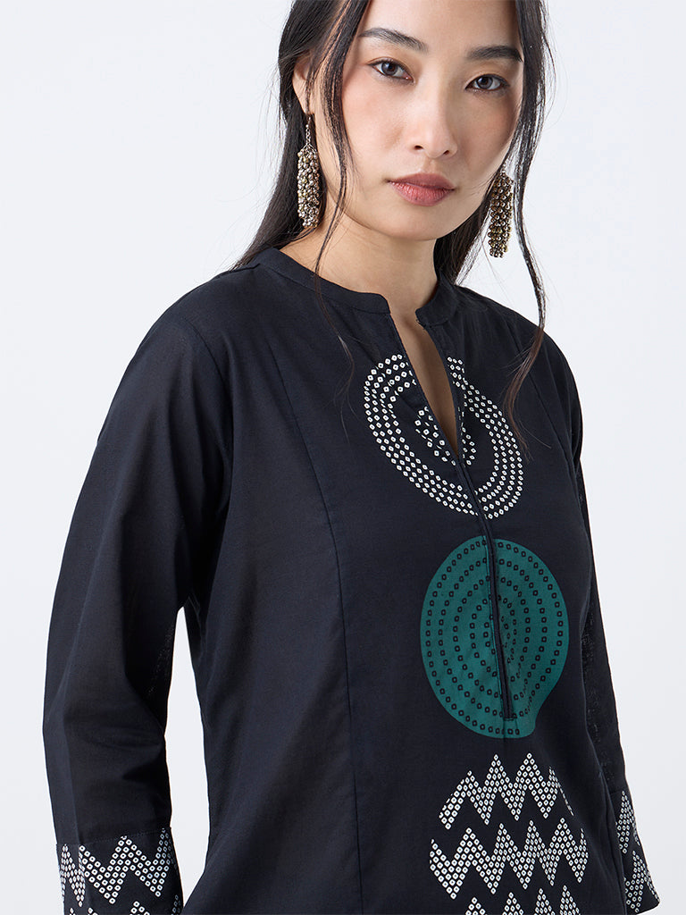 Utsa Black Geometric Design Cotton-Blend A-Line Kurta