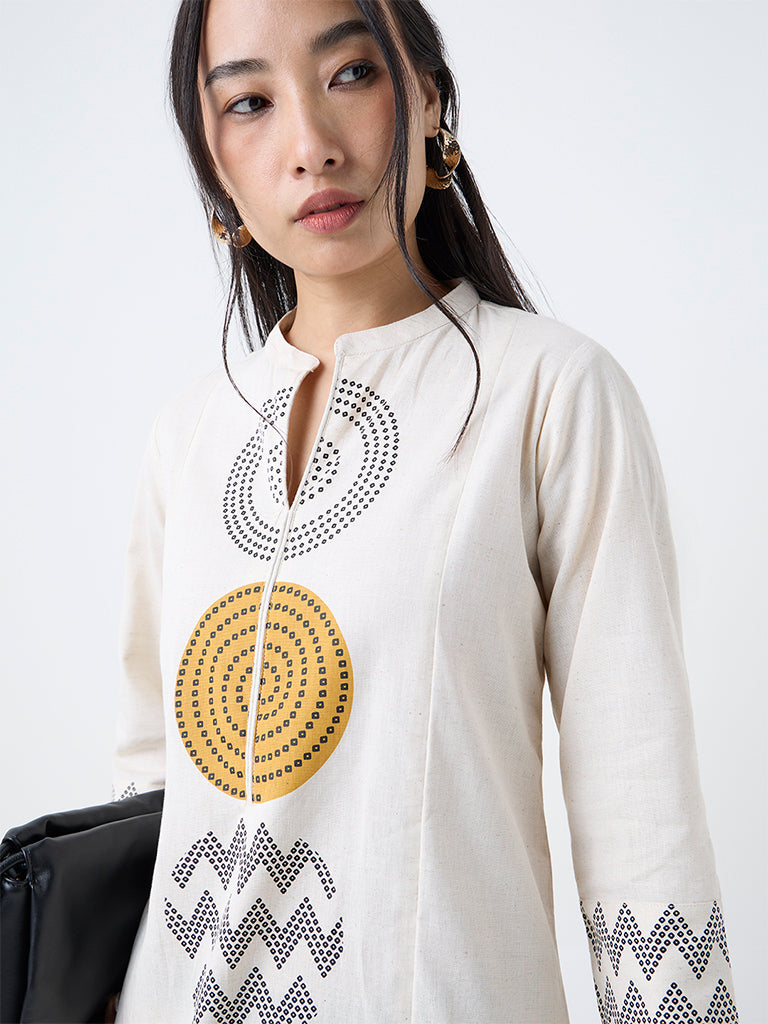 Utsa Off-White Geometric Design Cotton-Blend A-Line Kurta