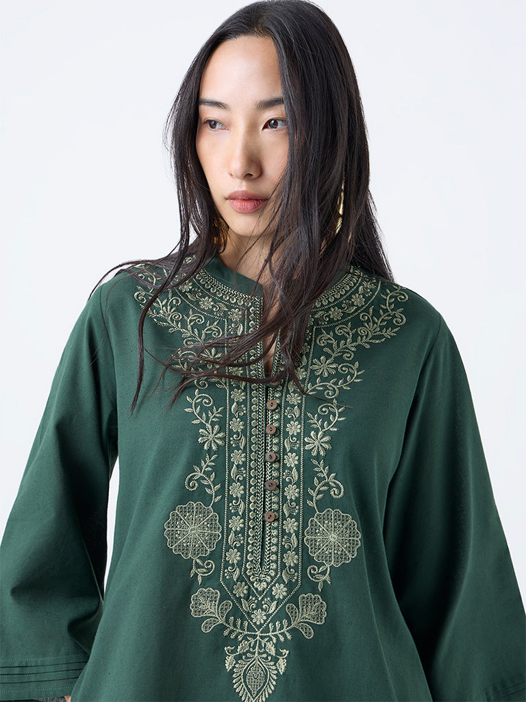 Utsa Jade Green Floral Embroidered Cotton-Blend A-Line Kurti
