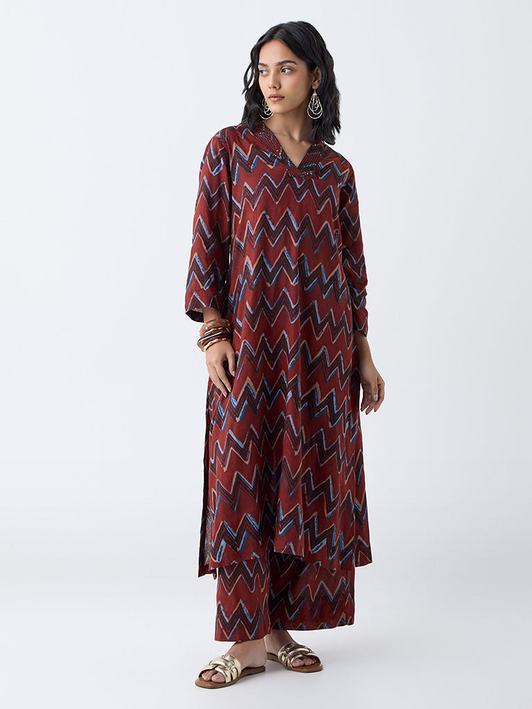 Utsa Red Chevron Pattern Pants