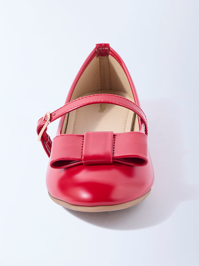 Yellow Red Bow-Detailed Mary Jane Shoes