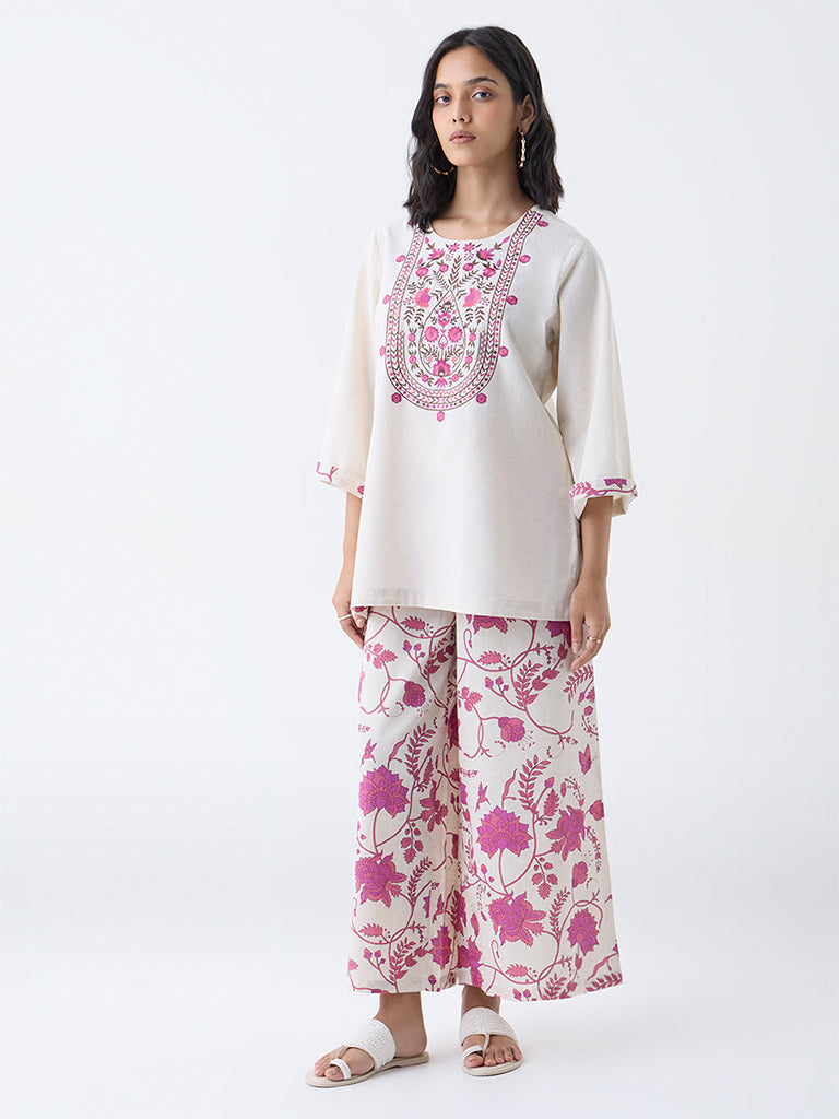Utsa Off-White Floral Design Cotton-Blend Palazzos