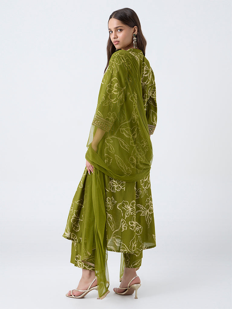Vark Green Floral Design A-Line Ethnic Set