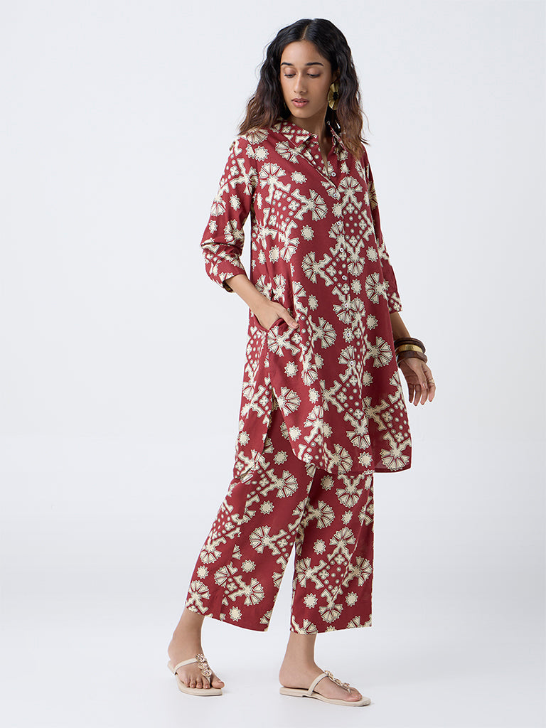 Utsa Red Geometric Printed Pants
