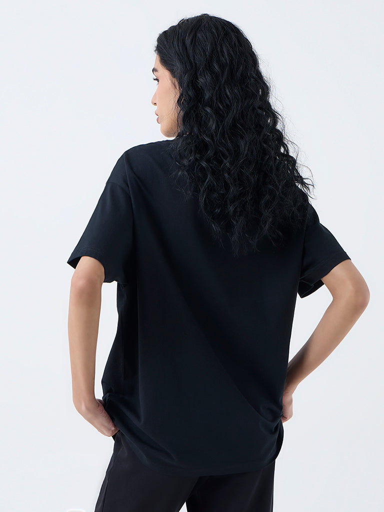 Superstar Black Cityscape-Inspired Cotton T-Shirt