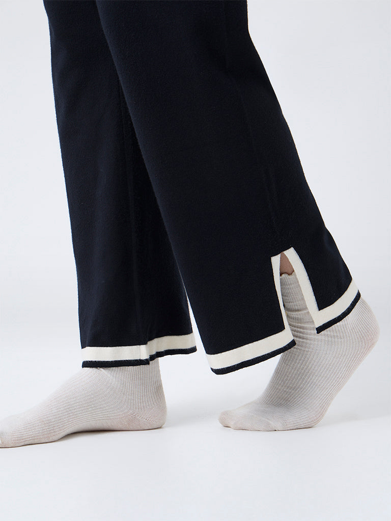 Wunderlove Black Contrast-Detail High-Rise Pants