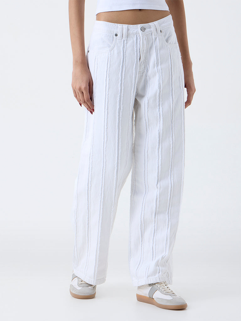 Nuon White Frayed High-Rise Jeans