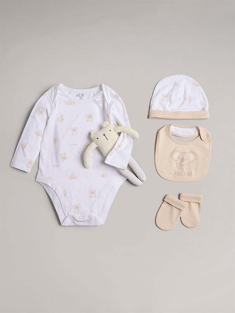 HOP Baby Beige Cotton Gift Set (Pack of 8)
