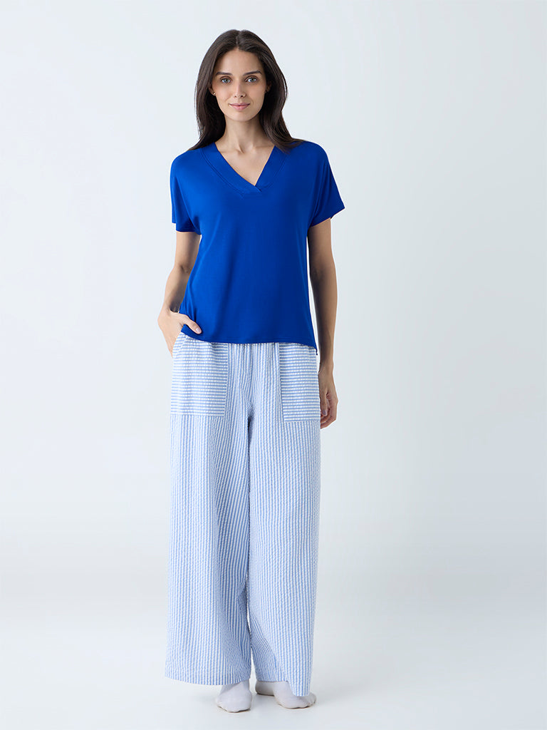 Wunderlove Dark Blue Solid Top