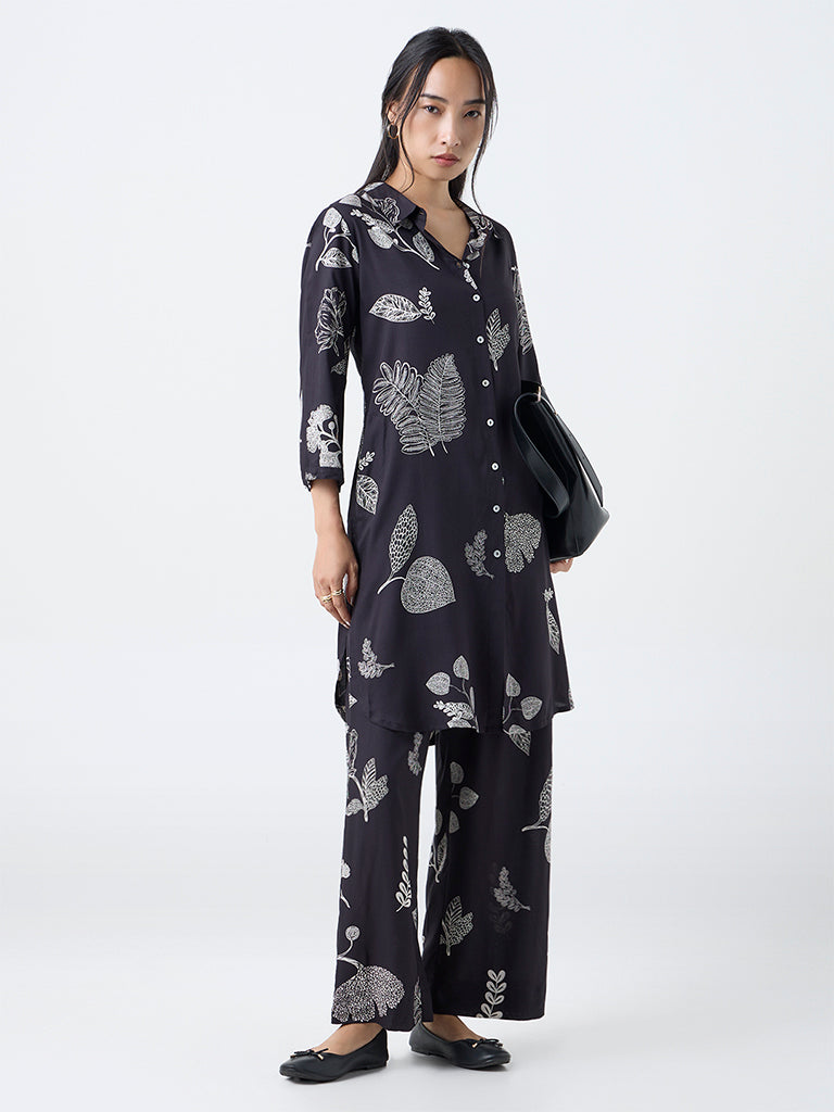 Utsa Black Foliage Design A-Line Kurta