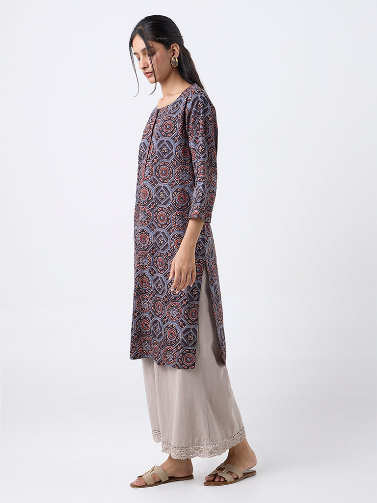 Utsa Multicolour Ajrakh Printed Cotton Straight Kurta