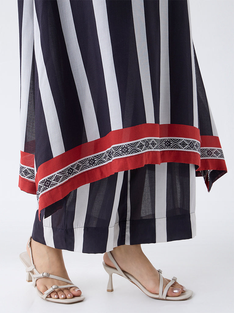 Utsa Black Striped Pants