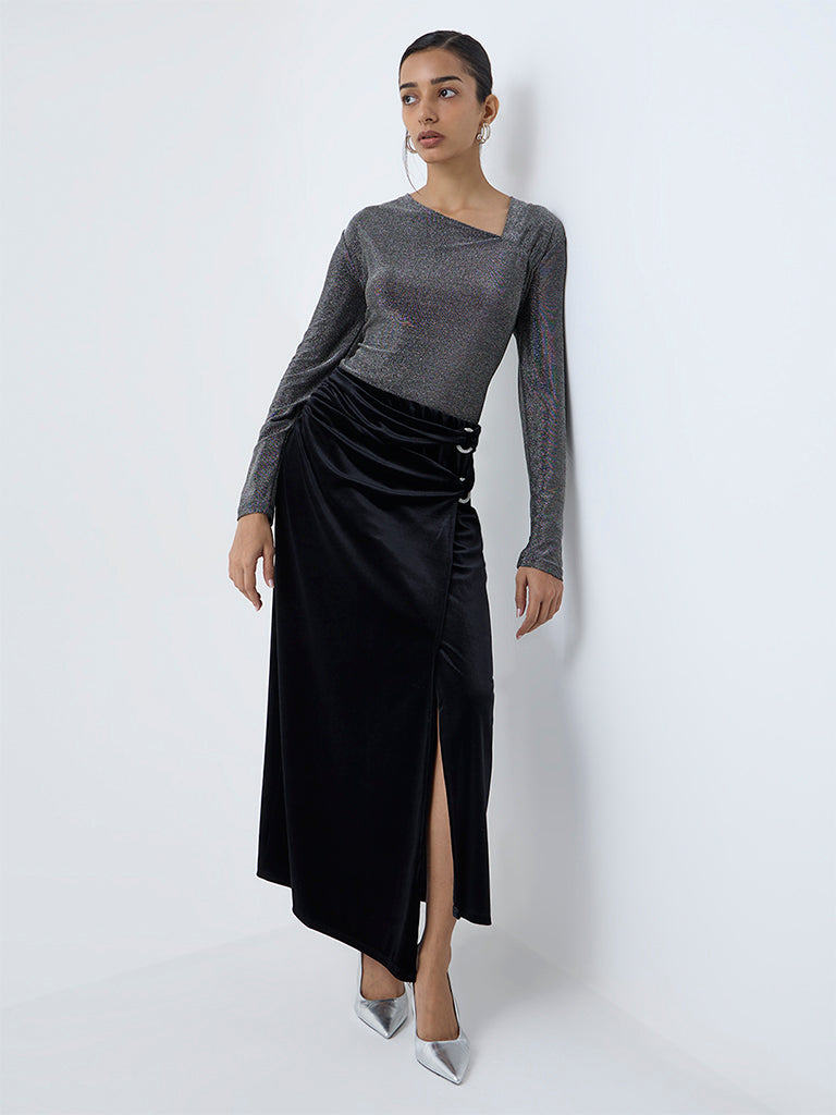 Wardrobe Black High-Rise Velvet Skirt