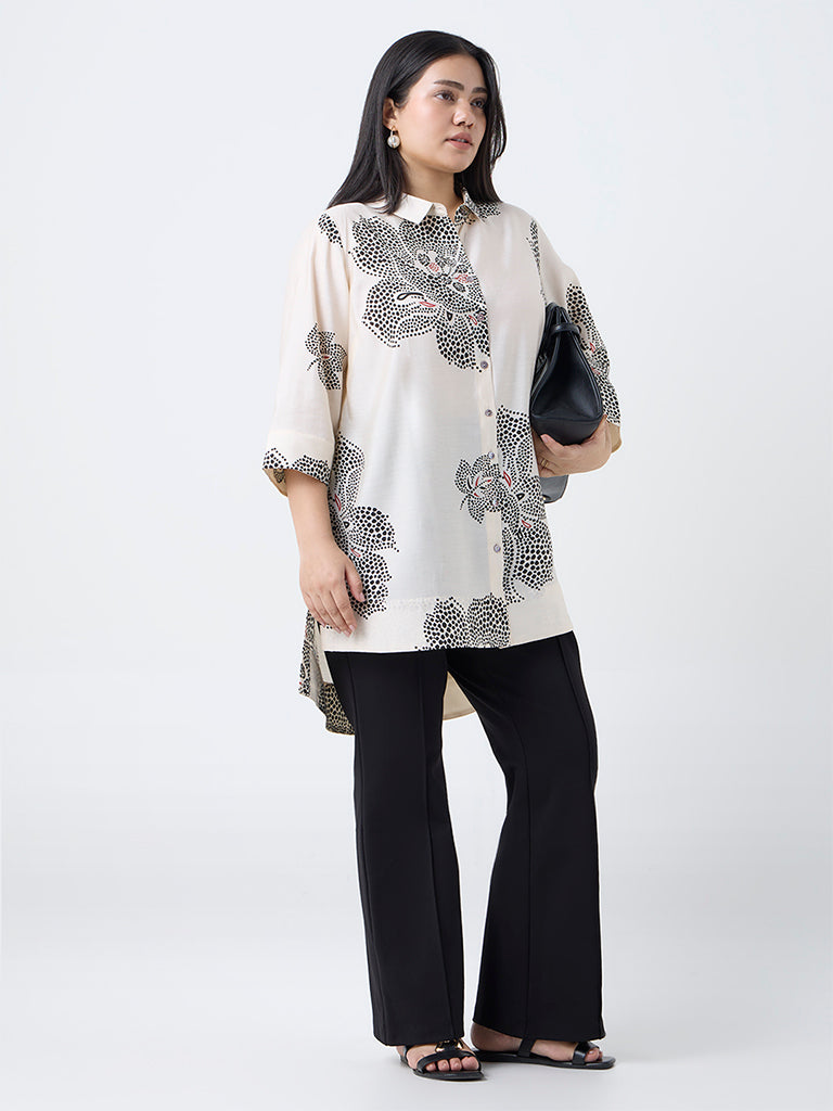 Diza Black Solid Flared Pants