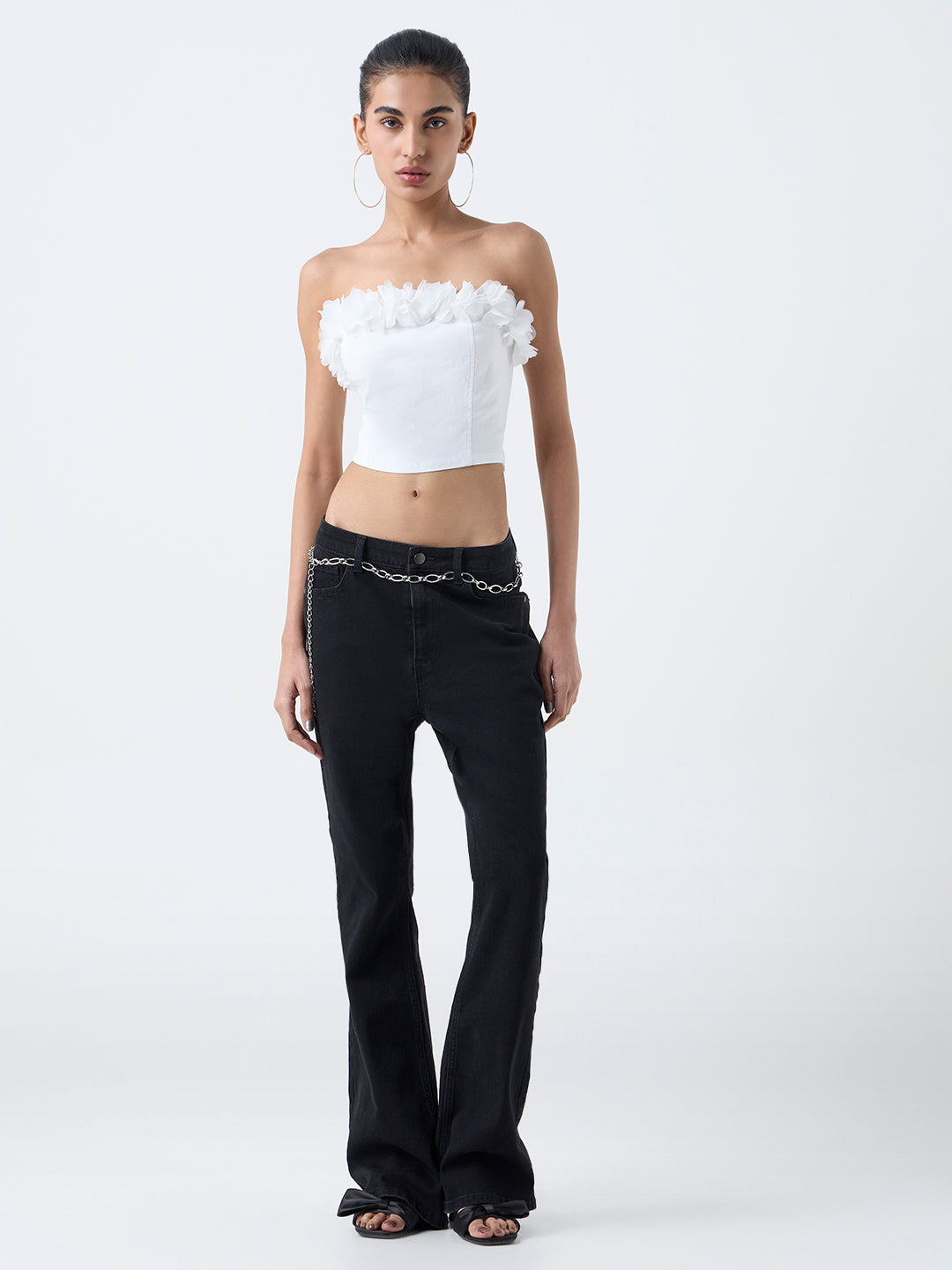 Nuon White Floral Detailed Tube Top