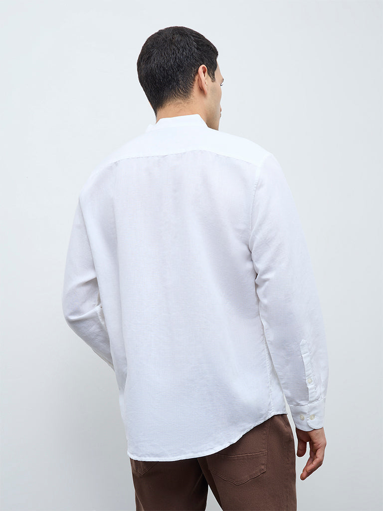 Ascot White Solid Relaxed-Fit Shirt