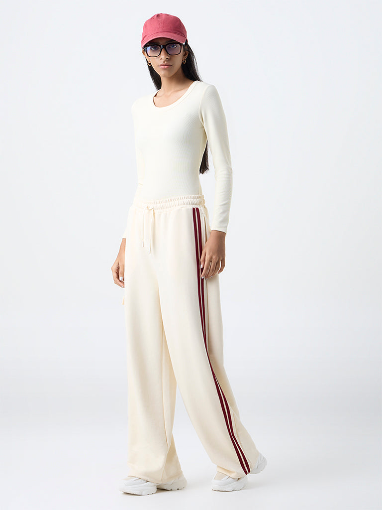 Studiofit Cream Stripe Detailed High-Rise Track Pants