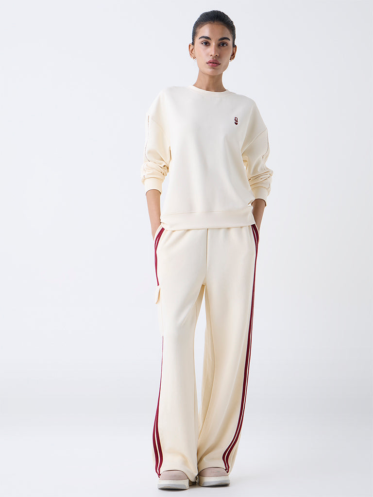 Studiofit Cream Solid Sweatshirt