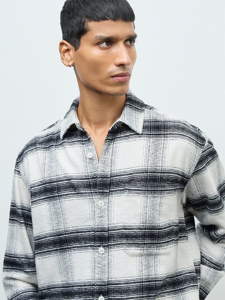 Nuon Black Checks Printed Relaxed-Fit Cotton Shirt