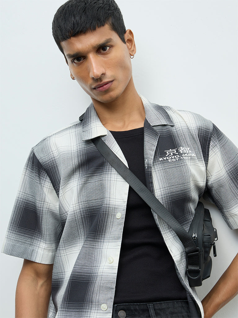 Nuon Black Checks Pattern Relaxed-Fit Cotton Shirt