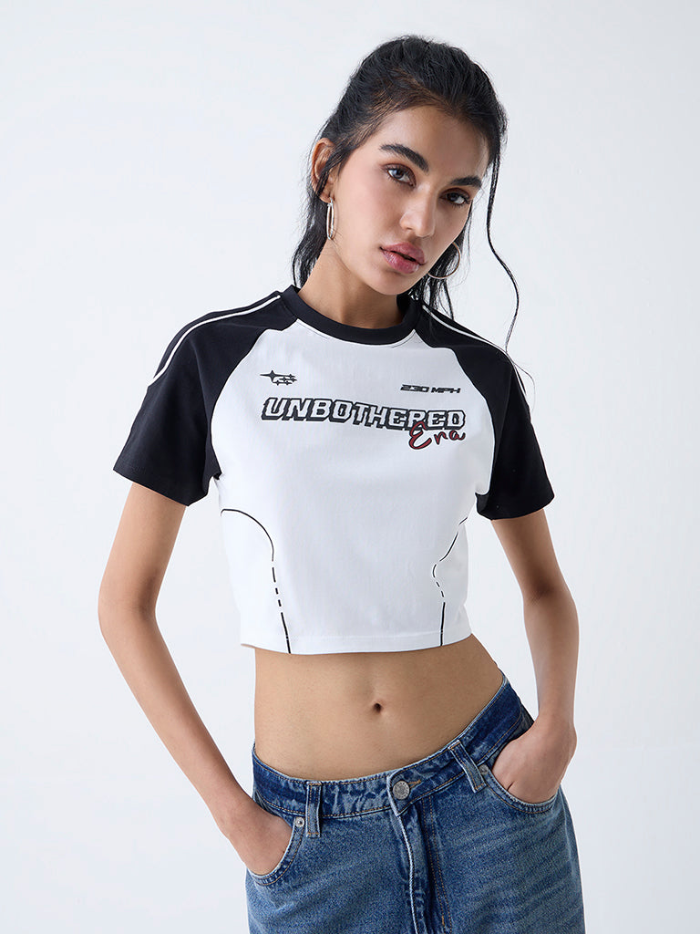Nuon White Text Design Cotton-Blend T-Shirt