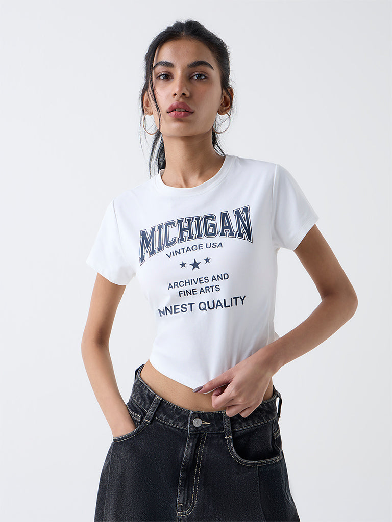 Nuon White Text Pattern Cotton-Blend T-Shirt