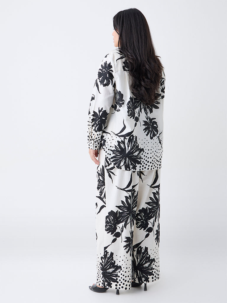 Gia Black Floral Pattern Mid-Rise Trousers