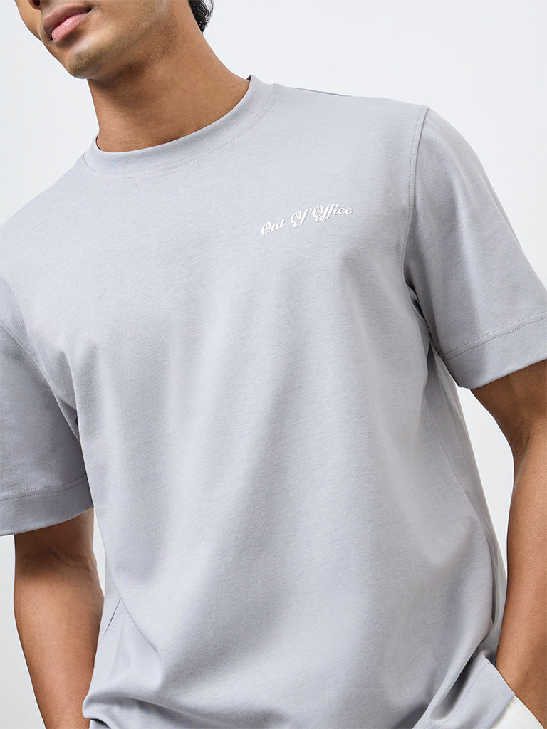 Nuoflexx Grey Typographic Relaxed-Fit Cotton-Blend T-Shirt