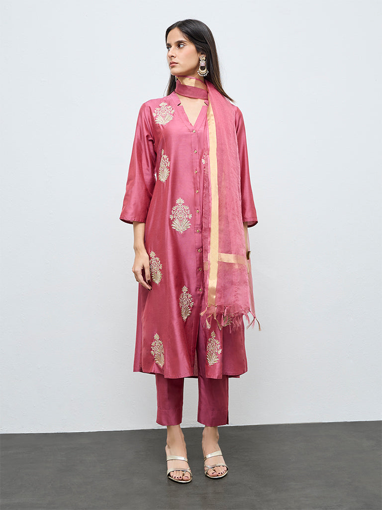 Vark Dusty Pink Embroidered A-Line Ethnic Set