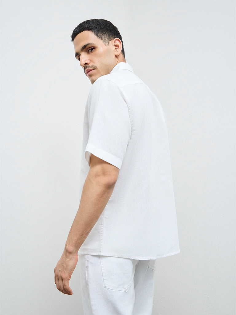 WES Casuals White Solid Relaxed-Fit Linen-Blend Shirt