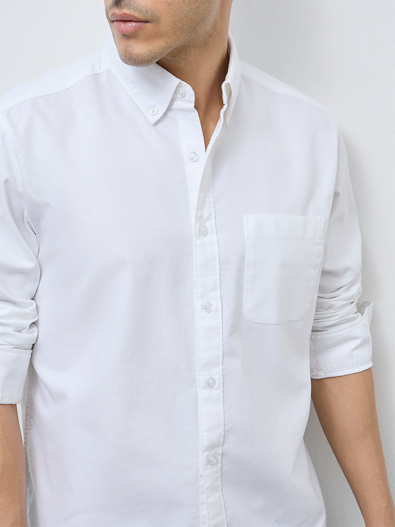 WES Casuals White Solid Relaxed-Fit Cotton Shirt