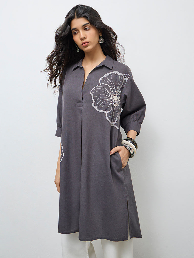 Utsa Grey Floral Embroidered Cotton-Blend High-Low Kurta