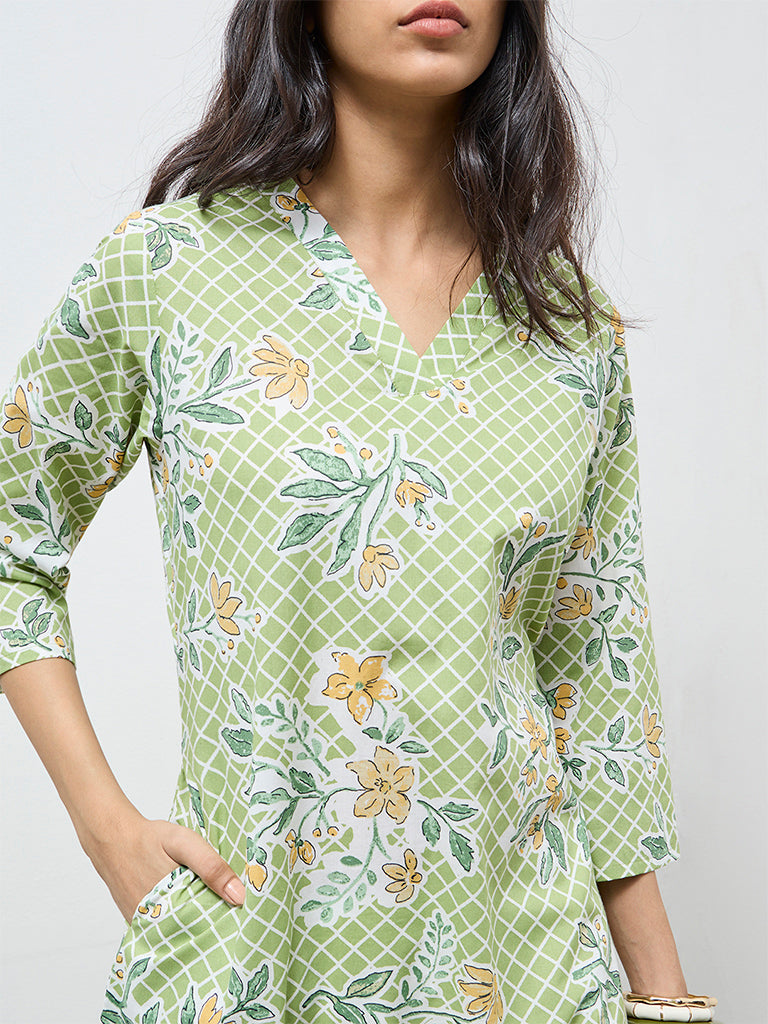 Utsa Green Floral Cotton Straight Kurta