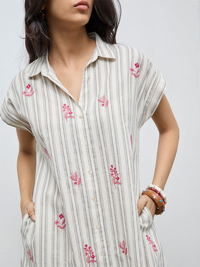 Utsa Off-White Floral Embroidered Cotton-Blend A-Line Kurta