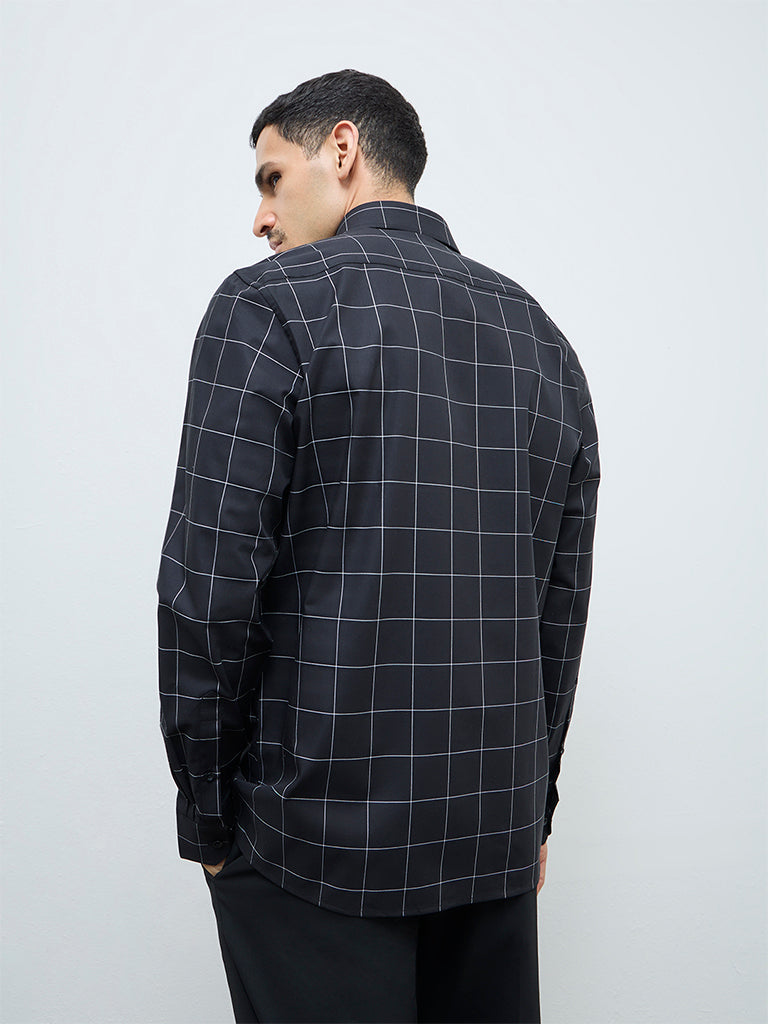 WES Formals Black Solid Ultra Slim-Fit Cotton Shirt