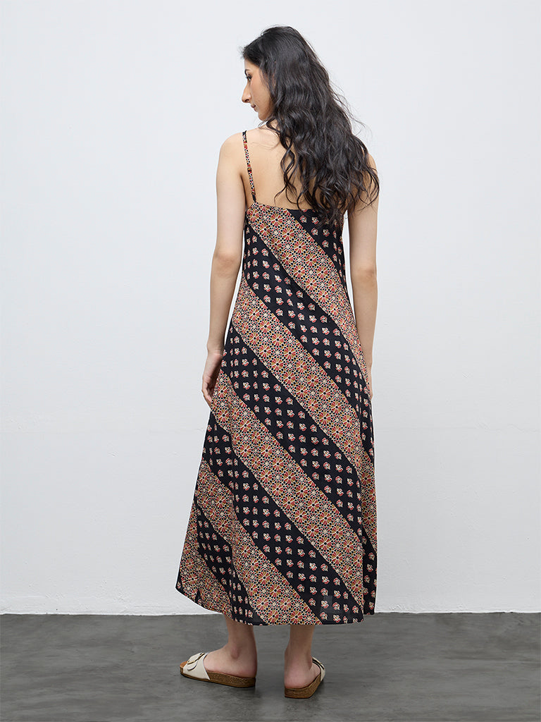 Bombay Paisley Black Printed Cotton A-Line Dress