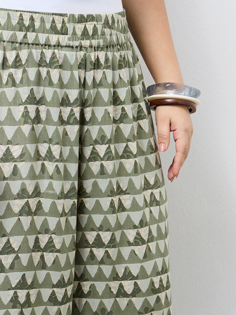 Diza Mint Geometric Printed Pants