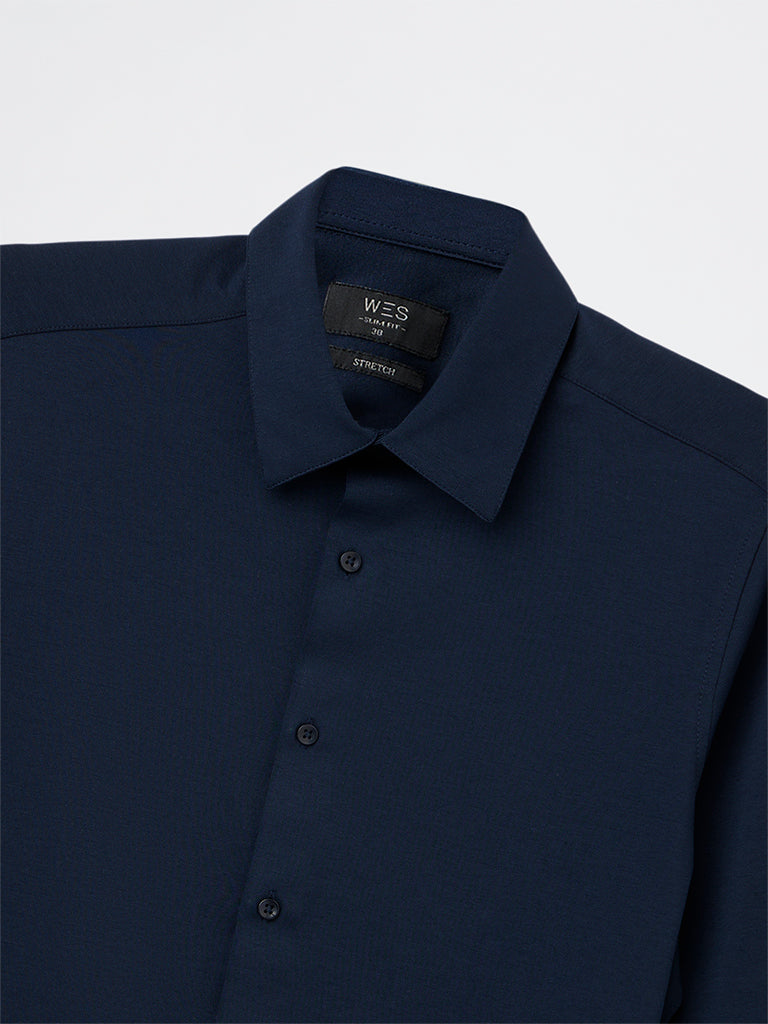 WES Formals Navy Solid Slim-Fit Cotton-Blend Shirt