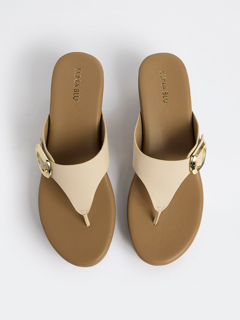 LUNA BLU Ivory Buckle-Detailed Thong Strap Sandals