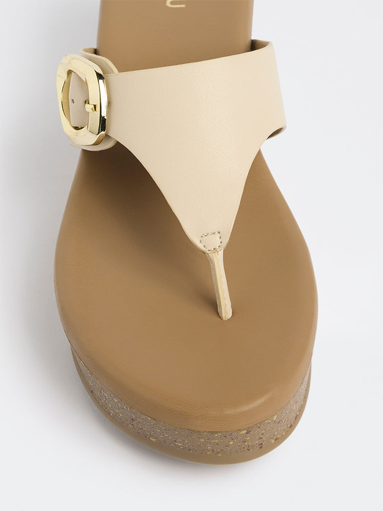 LUNA BLU Ivory Buckle-Detailed Thong Strap Sandals