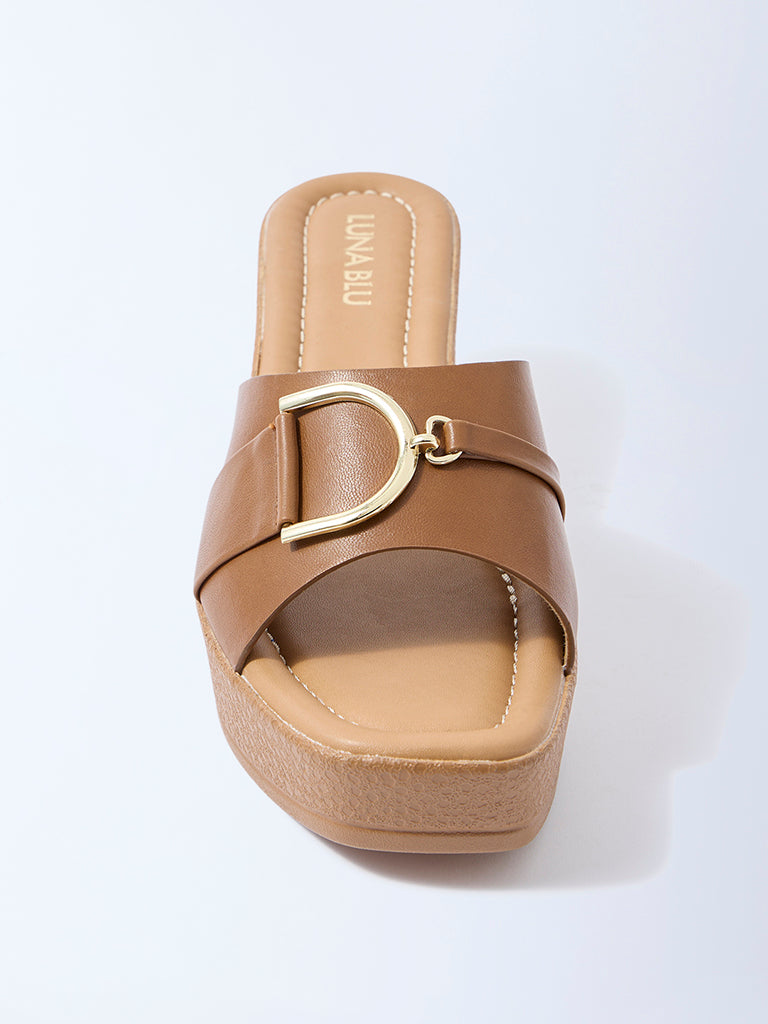 LUNA BLU Tan Hardware-Detail Wedge-Heel Sandals