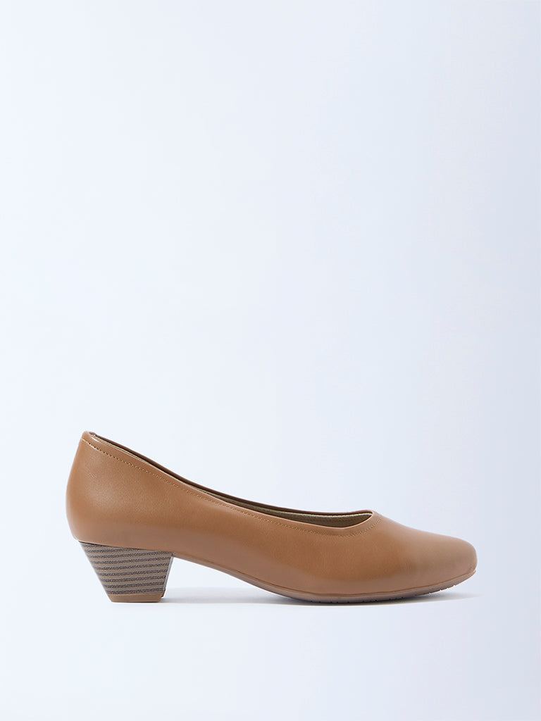 LUNA BLU Brown Solid Pump Shoes