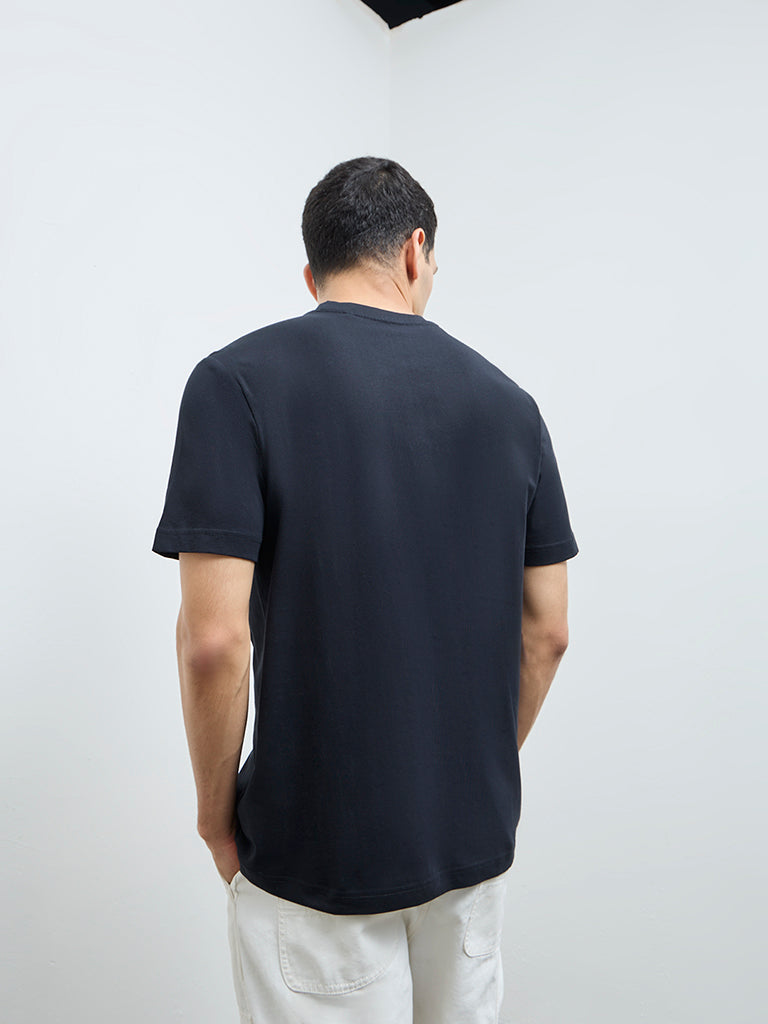 WES Casuals Black Solid Slim-Fit Cotton T-Shirt