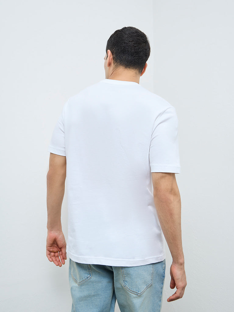 WES Casuals White Solid Slim-Fit Cotton T-Shirt