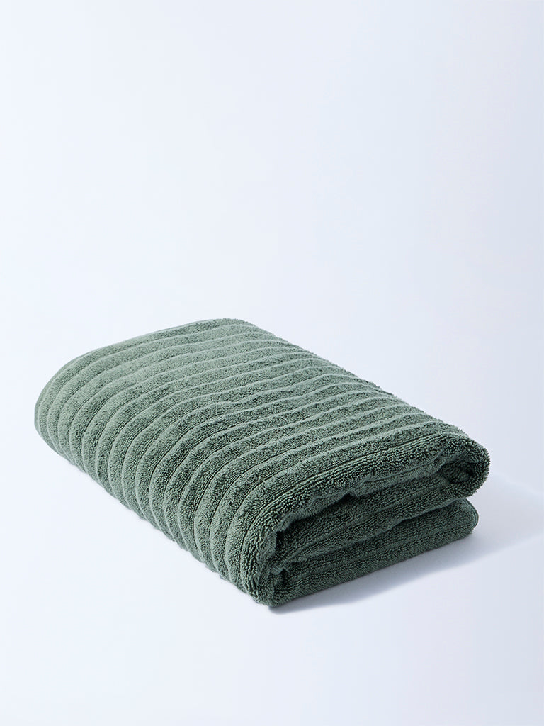 Westside Home Green Self-Striped Bath Towel