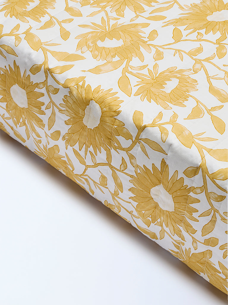Westside Home Yellow Sunflower Reversible Quilted Queen Bed Comforter
